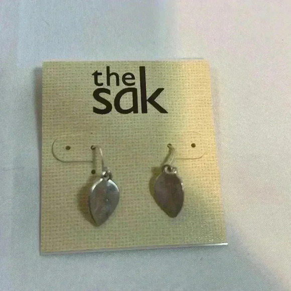 THE SAK SILVER TONE DROP EARRINGS LEAF SHAPE WIRE BACKS‎ NWT - Picture 1 of 4